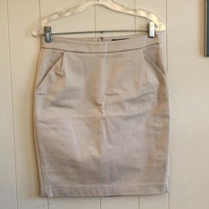 Express tan pencil skirt WITH POCKETS